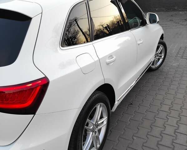 Белый Ауди Ку 5, объемом двигателя 2 л и пробегом 187 тыс. км за 16500 $, фото 68 на Automoto.ua