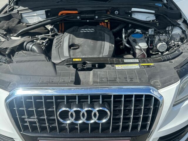 Белый Ауди Ку 5, объемом двигателя 2 л и пробегом 270 тыс. км за 15000 $, фото 14 на Automoto.ua