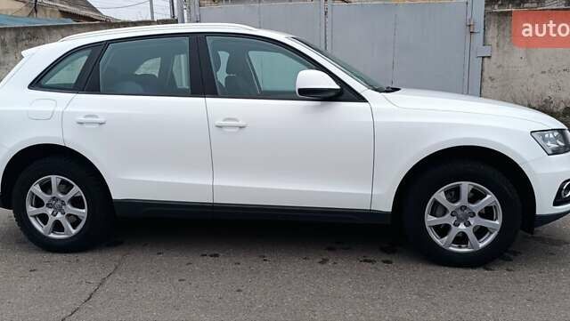 Білий Ауді Ку 5, об'ємом двигуна 1.97 л та пробігом 89 тис. км за 16500 $, фото 1 на Automoto.ua