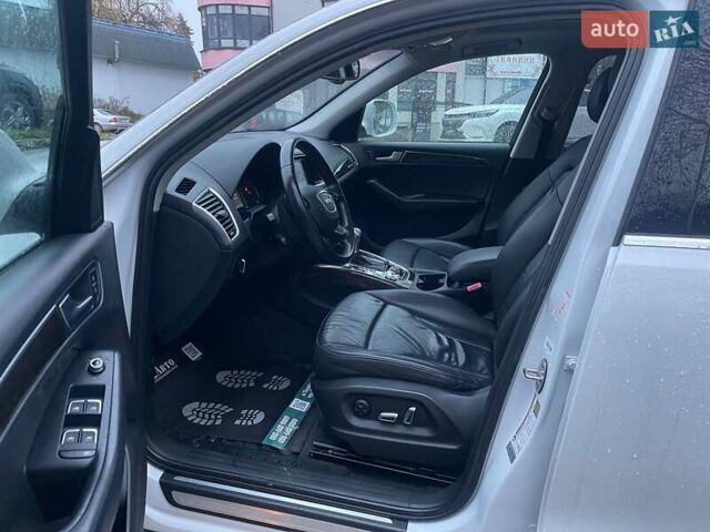 Белый Ауди Ку 5, объемом двигателя 1.98 л и пробегом 194 тыс. км за 16800 $, фото 5 на Automoto.ua