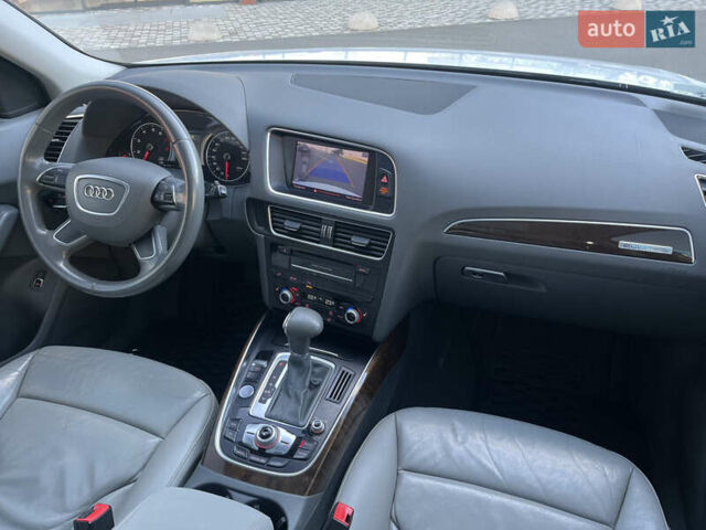 Белый Ауди Ку 5, объемом двигателя 1.98 л и пробегом 172 тыс. км за 12890 $, фото 14 на Automoto.ua