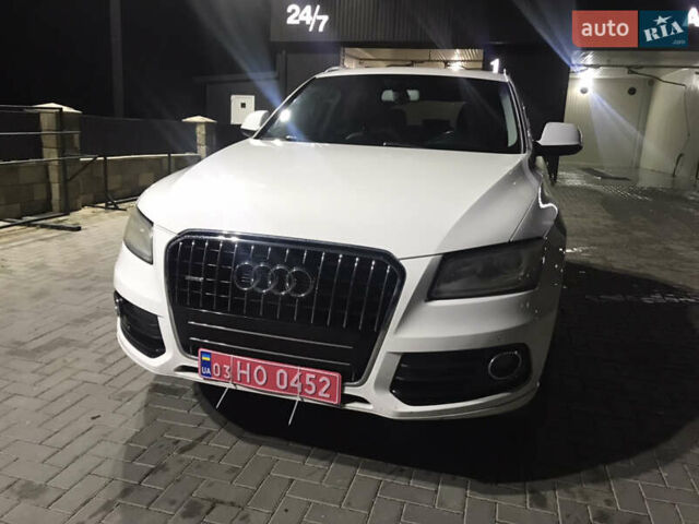 Белый Ауди Ку 5, объемом двигателя 2 л и пробегом 235 тыс. км за 12500 $, фото 2 на Automoto.ua