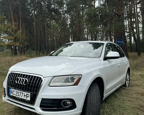 Белый Ауди Ку 5, объемом двигателя 1.98 л и пробегом 265 тыс. км за 12000 $, фото 4 на Automoto.ua