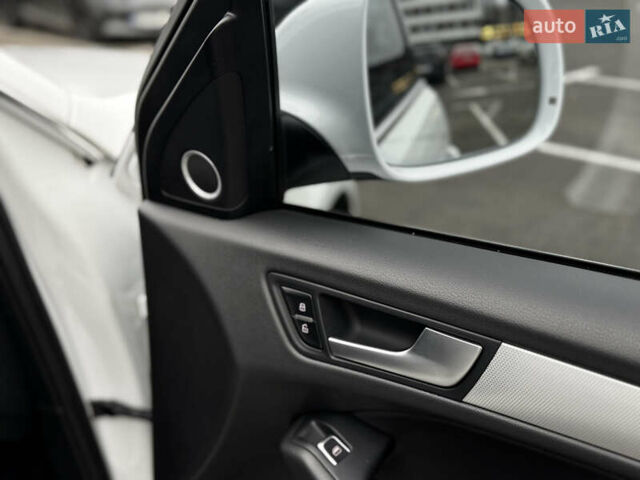 Білий Ауді Ку 5, об'ємом двигуна 1.98 л та пробігом 189 тис. км за 16699 $, фото 26 на Automoto.ua