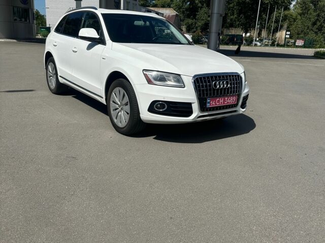 Белый Ауди Ку 5, объемом двигателя 2 л и пробегом 270 тыс. км за 15000 $, фото 4 на Automoto.ua