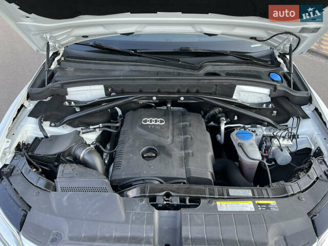Белый Ауди Ку 5, объемом двигателя 1.98 л и пробегом 151 тыс. км за 19850 $, фото 17 на Automoto.ua
