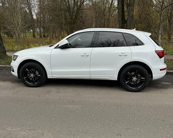 Белый Ауди Ку 5, объемом двигателя 2.97 л и пробегом 223 тыс. км за 16500 $, фото 2 на Automoto.ua