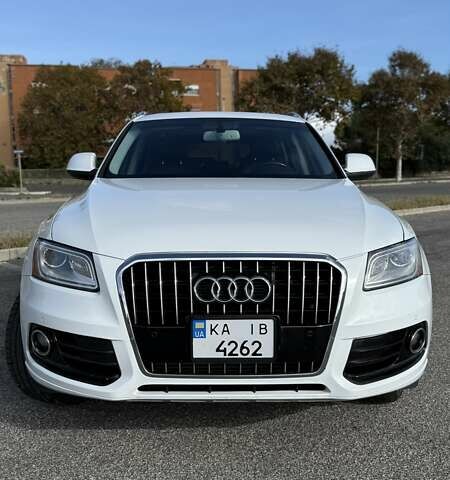 Білий Ауді Ку 5, об'ємом двигуна 1.98 л та пробігом 161 тис. км за 18500 $, фото 6 на Automoto.ua