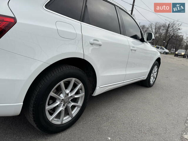 Білий Ауді Ку 5, об'ємом двигуна 1.98 л та пробігом 199 тис. км за 14900 $, фото 16 на Automoto.ua