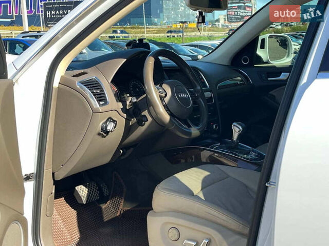 Белый Ауди Ку 5, объемом двигателя 3 л и пробегом 230 тыс. км за 16990 $, фото 43 на Automoto.ua