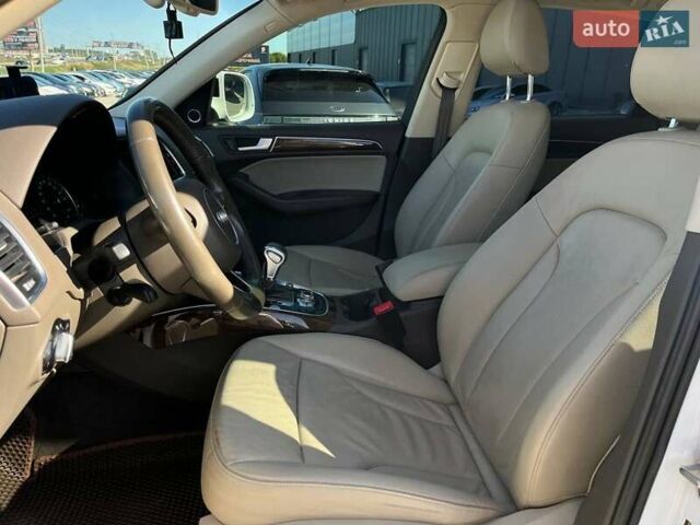 Белый Ауди Ку 5, объемом двигателя 3 л и пробегом 230 тыс. км за 16990 $, фото 39 на Automoto.ua