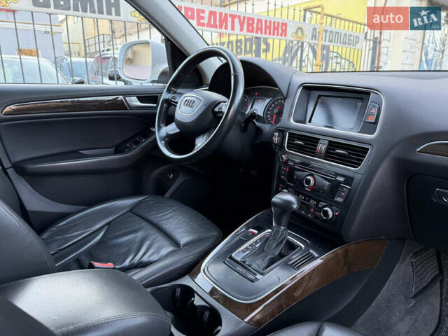 Білий Ауді Ку 5, об'ємом двигуна 2 л та пробігом 196 тис. км за 16300 $, фото 41 на Automoto.ua