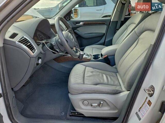 Белый Ауди Ку 5, объемом двигателя 1.98 л и пробегом 89 тыс. км за 2050 $, фото 6 на Automoto.ua