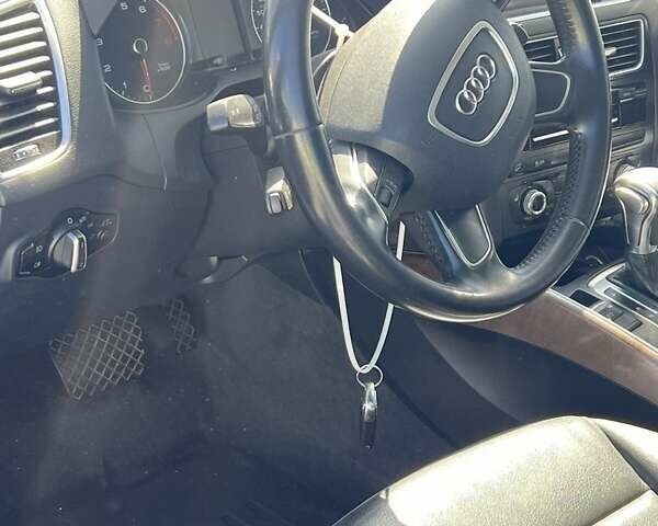 Белый Ауди Ку 5, объемом двигателя 2 л и пробегом 213 тыс. км за 13000 $, фото 36 на Automoto.ua