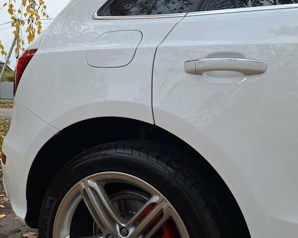 Белый Ауди Ку 5, объемом двигателя 1.97 л и пробегом 160 тыс. км за 24499 $, фото 13 на Automoto.ua