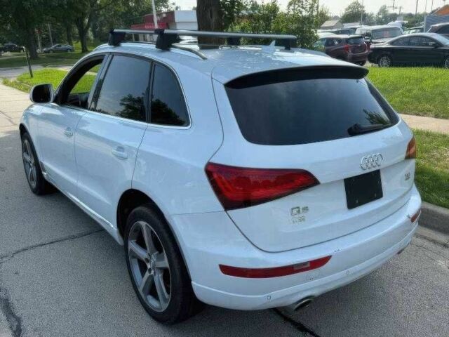 Белый Ауди Ку 5, объемом двигателя 3 л и пробегом 154 тыс. км за 6500 $, фото 5 на Automoto.ua