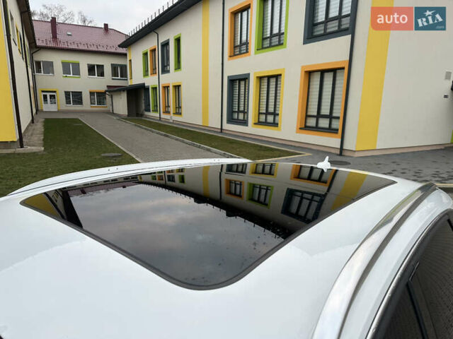 Белый Ауди Ку 5, объемом двигателя 2 л и пробегом 252 тыс. км за 12500 $, фото 10 на Automoto.ua