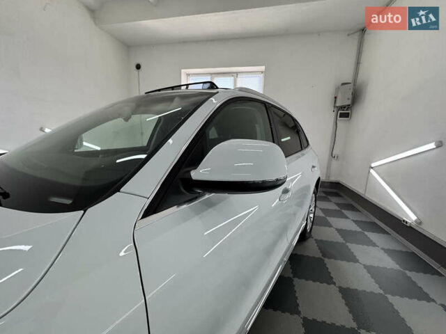 Белый Ауди Ку 5, объемом двигателя 2 л и пробегом 192 тыс. км за 14999 $, фото 118 на Automoto.ua