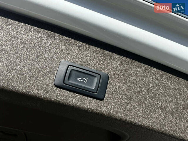 Белый Ауди Ку 5, объемом двигателя 3 л и пробегом 230 тыс. км за 16990 $, фото 16 на Automoto.ua