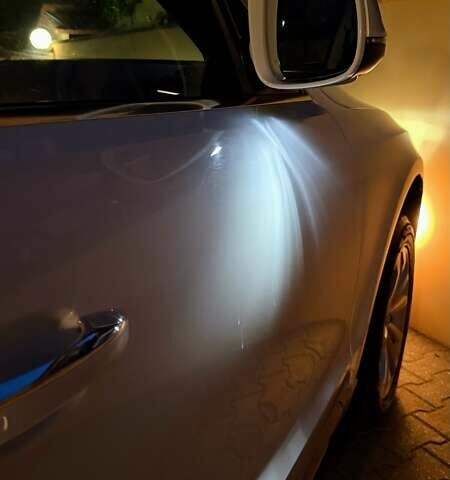 Білий Ауді Ку 5, об'ємом двигуна 1.98 л та пробігом 161 тис. км за 18500 $, фото 31 на Automoto.ua