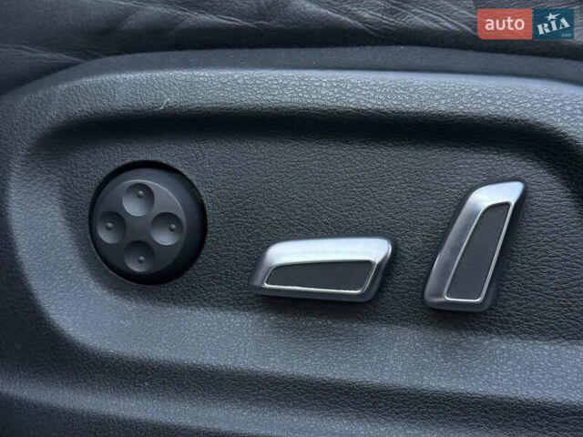 Білий Ауді Ку 5, об'ємом двигуна 2 л та пробігом 196 тис. км за 16300 $, фото 21 на Automoto.ua