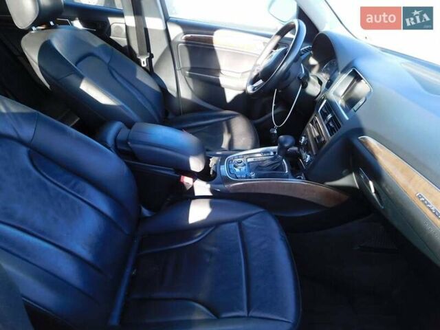 Белый Ауди Ку 5, объемом двигателя 2 л и пробегом 213 тыс. км за 13000 $, фото 80 на Automoto.ua