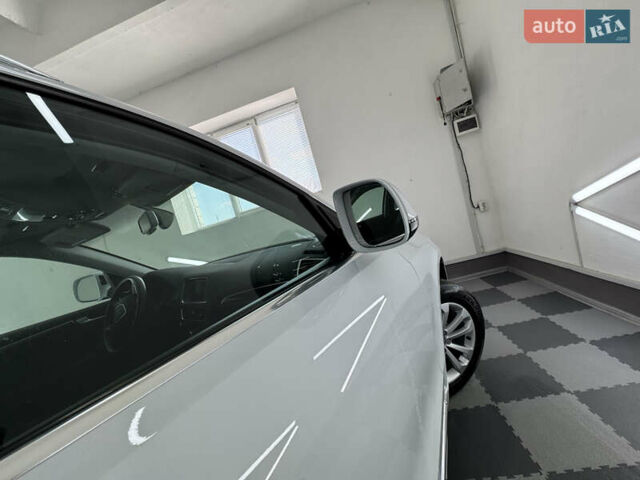 Белый Ауди Ку 5, объемом двигателя 2 л и пробегом 192 тыс. км за 14999 $, фото 163 на Automoto.ua