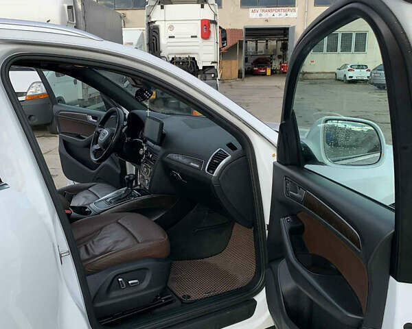 Ауди Ку 5 2014 в Львове на Automoto.ua Белый Ауди Ку 5, объемом двигателя 1.98 л и пробегом 116 тыс. км за 16500 $, фото 28 на Automoto.ua