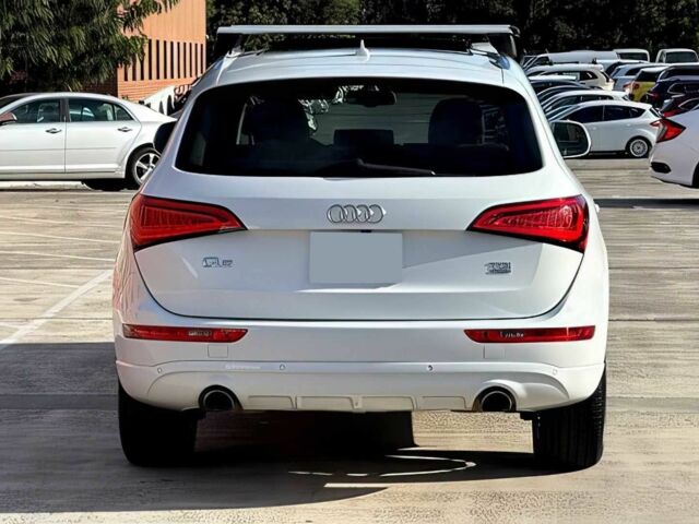 Білий Ауді Ку 5, об'ємом двигуна 3 л та пробігом 89 тис. км за 10600 $, фото 5 на Automoto.ua