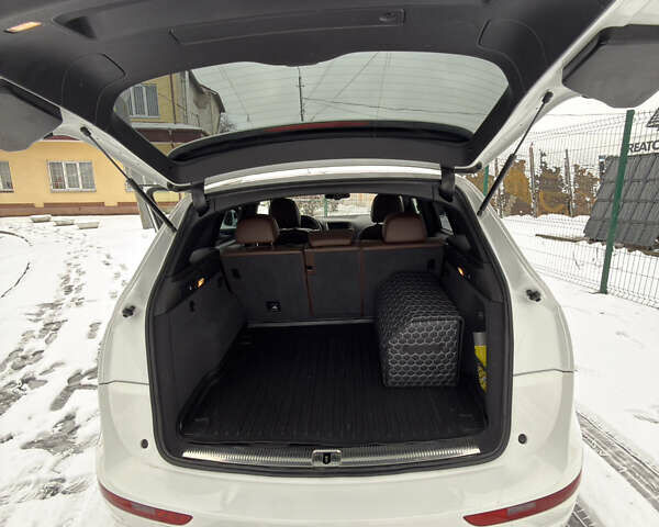 Белый Ауди Ку 5, объемом двигателя 2 л и пробегом 150 тыс. км за 17000 $, фото 21 на Automoto.ua