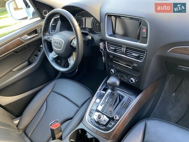 Білий Ауді Ку 5, об'ємом двигуна 1.98 л та пробігом 260 тис. км за 14300 $, фото 19 на Automoto.ua