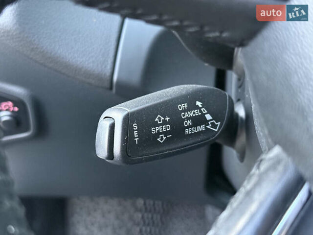 Білий Ауді Ку 5, об'ємом двигуна 2 л та пробігом 196 тис. км за 16300 $, фото 30 на Automoto.ua