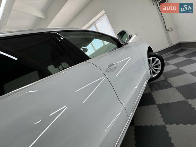 Белый Ауди Ку 5, объемом двигателя 2 л и пробегом 192 тыс. км за 14999 $, фото 144 на Automoto.ua