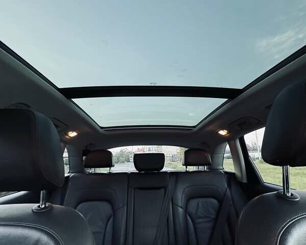 Білий Ауді Ку 5, об'ємом двигуна 1.98 л та пробігом 157 тис. км за 17000 $, фото 26 на Automoto.ua