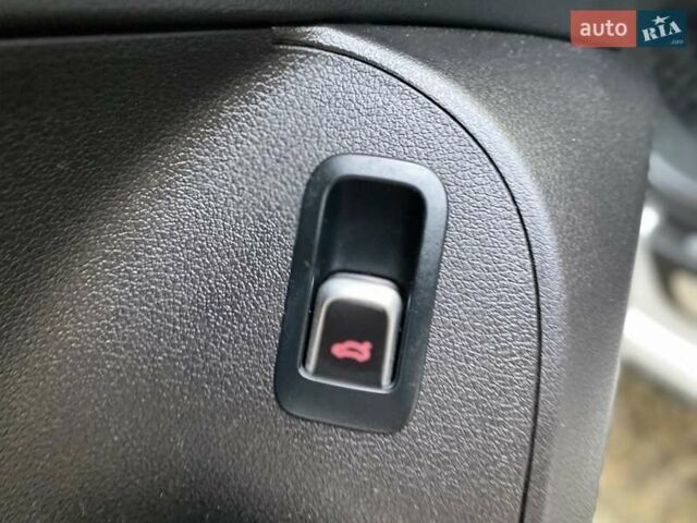 Білий Ауді Ку 5, об'ємом двигуна 1.98 л та пробігом 271 тис. км за 14550 $, фото 57 на Automoto.ua