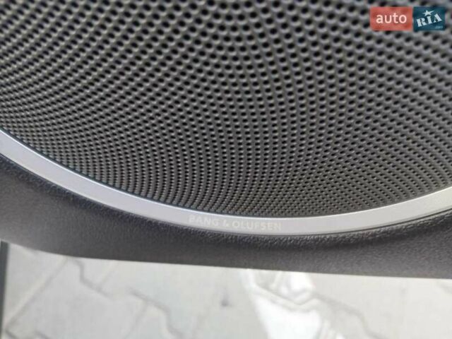 Білий Ауді Ку 5, об'ємом двигуна 2 л та пробігом 190 тис. км за 14800 $, фото 21 на Automoto.ua