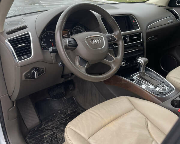 Ауди Ку 5 2014 в Луцке на Automoto.ua Белый Ауди Ку 5, объемом двигателя 2 л и пробегом 233 тыс. км за 14300 $, фото 19 на Automoto.ua
