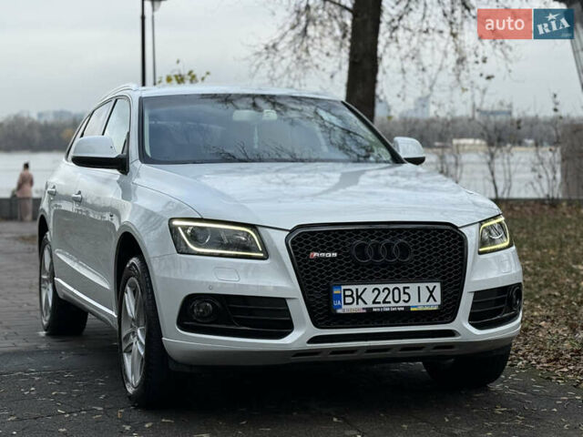 Білий Ауді Ку 5, об'ємом двигуна 3 л та пробігом 181 тис. км за 18999 $, фото 7 на Automoto.ua