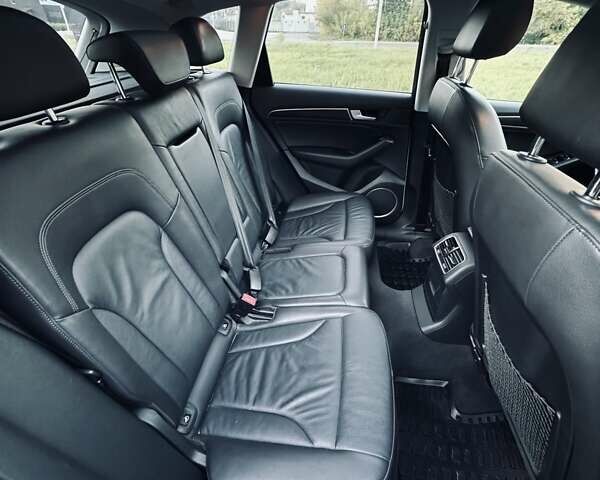 Білий Ауді Ку 5, об'ємом двигуна 1.98 л та пробігом 157 тис. км за 17000 $, фото 11 на Automoto.ua