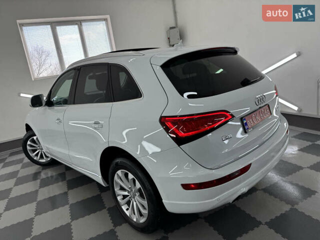 Белый Ауди Ку 5, объемом двигателя 2 л и пробегом 192 тыс. км за 14999 $, фото 172 на Automoto.ua