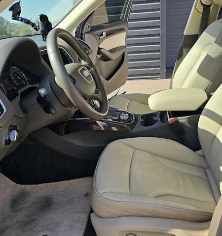 Белый Ауди Ку 5, объемом двигателя 1.98 л и пробегом 150 тыс. км за 16000 $, фото 18 на Automoto.ua