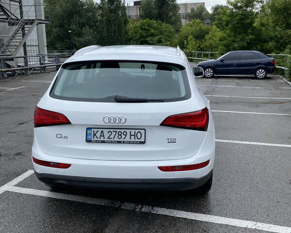 Ауди Ку 5 2014 в Киеве на Automoto.ua Белый Ауди Ку 5, объемом двигателя 1.97 л и пробегом 173 тыс. км за 21000 $, фото 5 на Automoto.ua