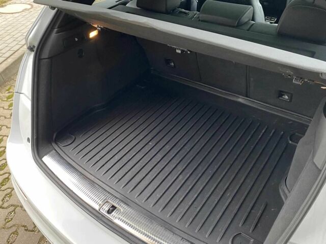 Білий Ауді Ку 5, об'ємом двигуна 3 л та пробігом 82 тис. км за 11700 $, фото 13 на Automoto.ua