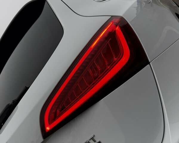 Білий Ауді Ку 5, об'ємом двигуна 1.98 л та пробігом 197 тис. км за 14999 $, фото 10 на Automoto.ua