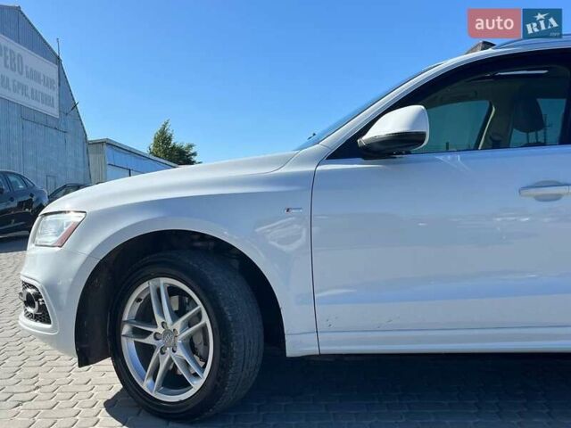 Белый Ауди Ку 5, объемом двигателя 3 л и пробегом 230 тыс. км за 16990 $, фото 2 на Automoto.ua