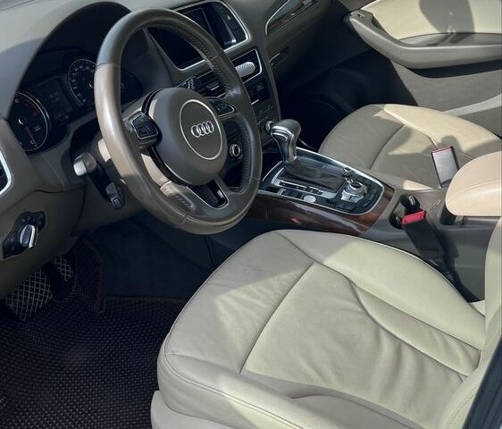 Білий Ауді Ку 5, об'ємом двигуна 3 л та пробігом 232 тис. км за 14300 $, фото 10 на Automoto.ua