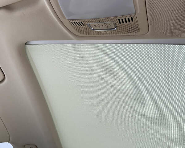 Белый Ауди Ку 5, объемом двигателя 2 л и пробегом 219 тыс. км за 14500 $, фото 17 на Automoto.ua