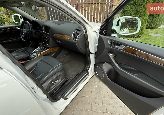 Белый Ауди Ку 5, объемом двигателя 2 л и пробегом 222 тыс. км за 15150 $, фото 9 на Automoto.ua
