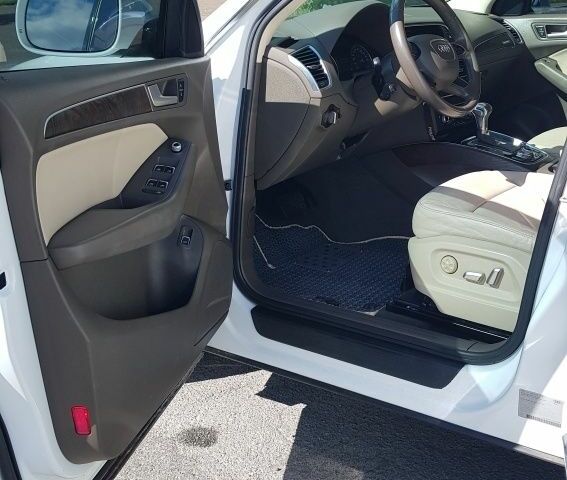 Белый Ауди Ку 5, объемом двигателя 2 л и пробегом 267 тыс. км за 13200 $, фото 12 на Automoto.ua