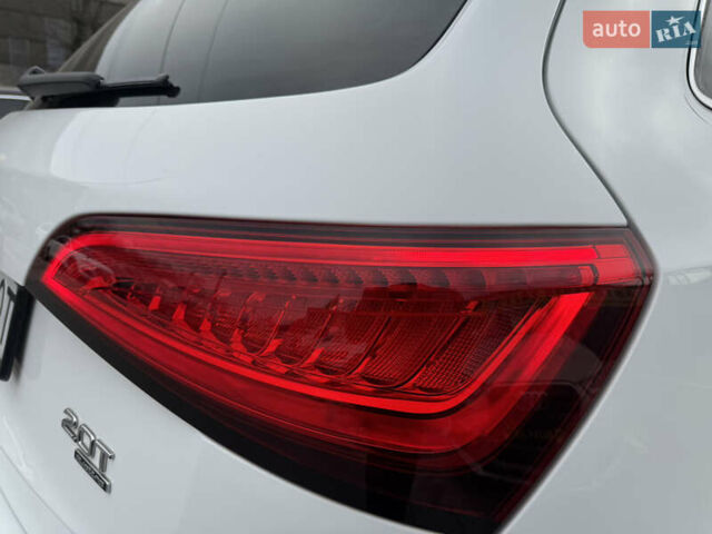 Білий Ауді Ку 5, об'ємом двигуна 1.98 л та пробігом 199 тис. км за 14900 $, фото 11 на Automoto.ua